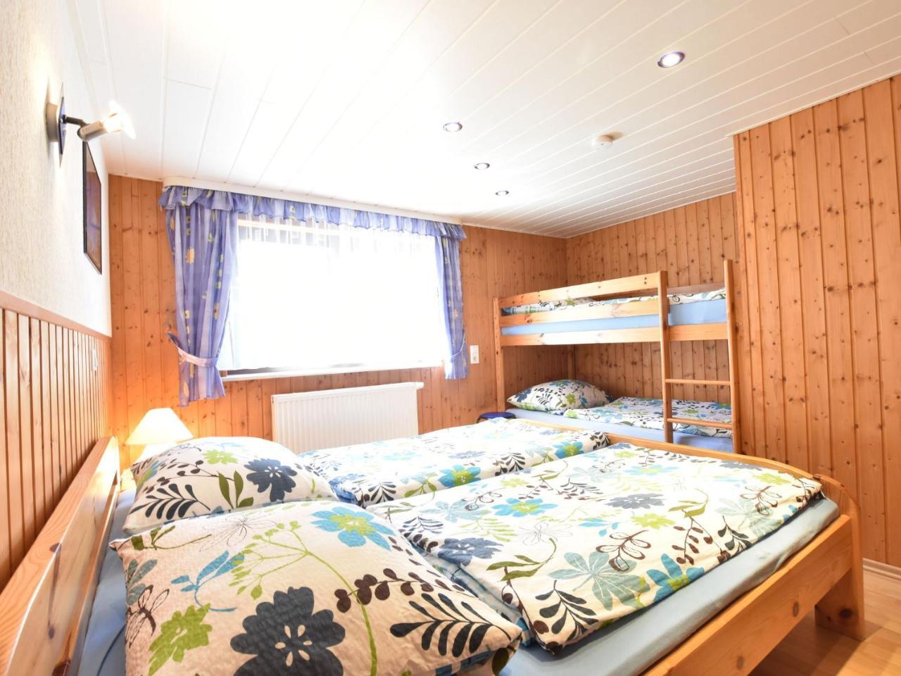 Spacious Holiday Home In Krusenhagen With Garden Ngoại thất bức ảnh